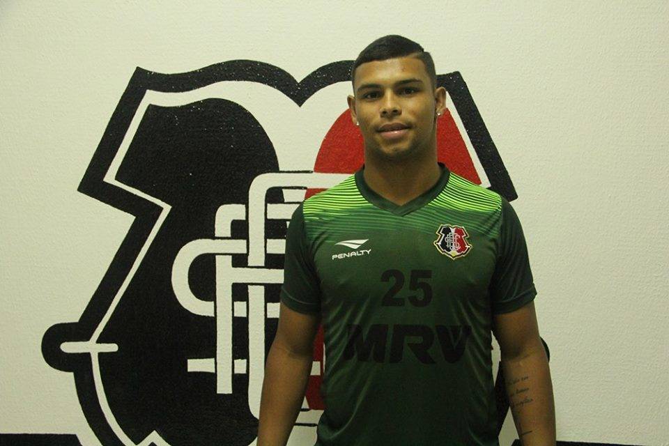 Halef Pitbull, reforço para o ataque coral