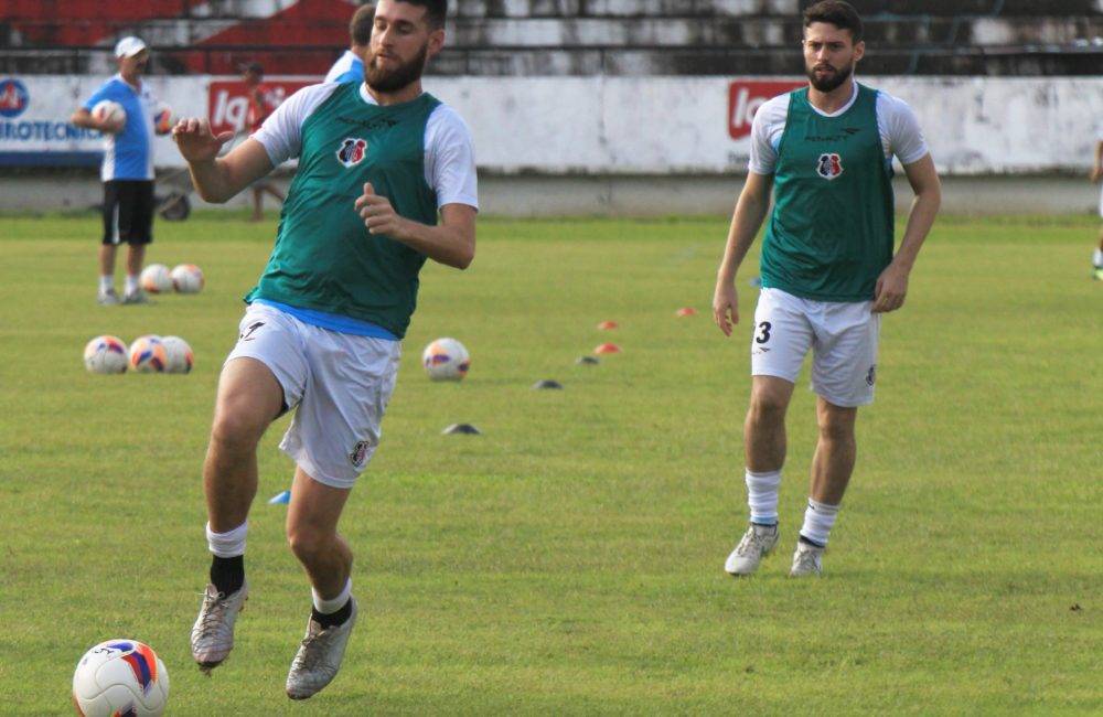 Danny Morais se despede do Santa