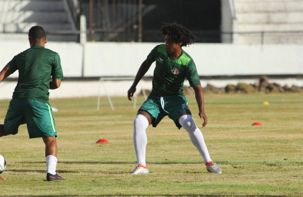 William Barbio, reforço para o ataque coral