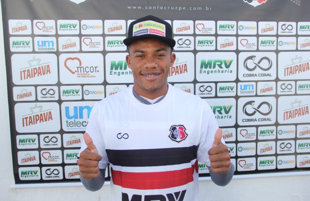 Oportunidade no Santa Cruz motiva Robinho