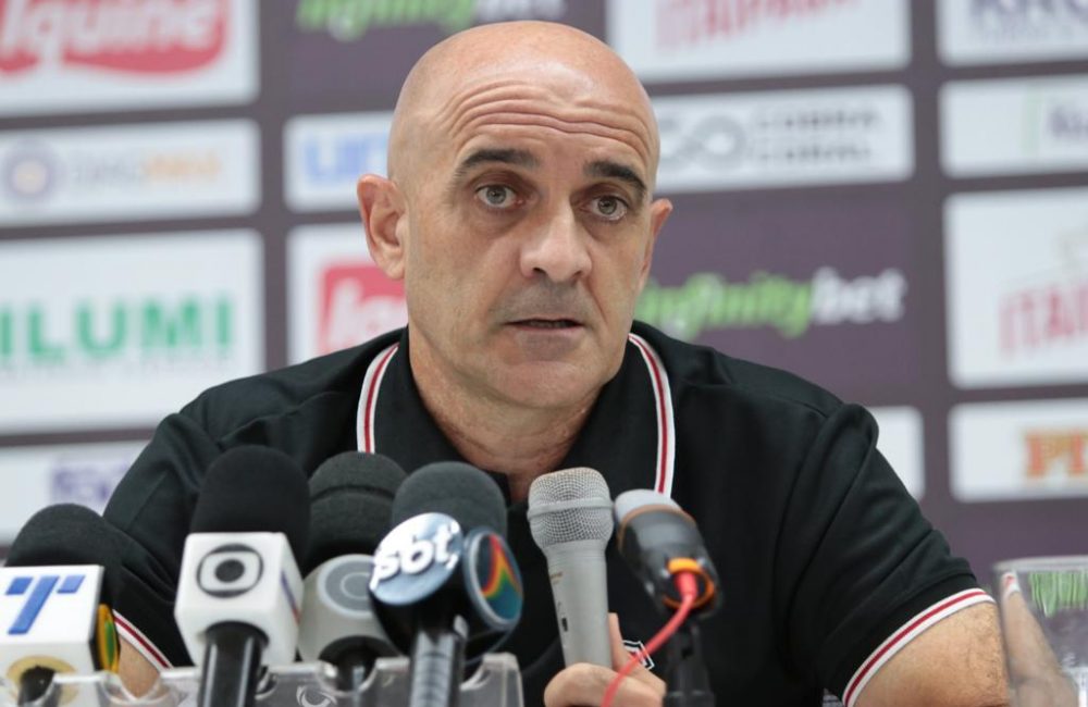 Itamar Schulle é apresentado oficialmente