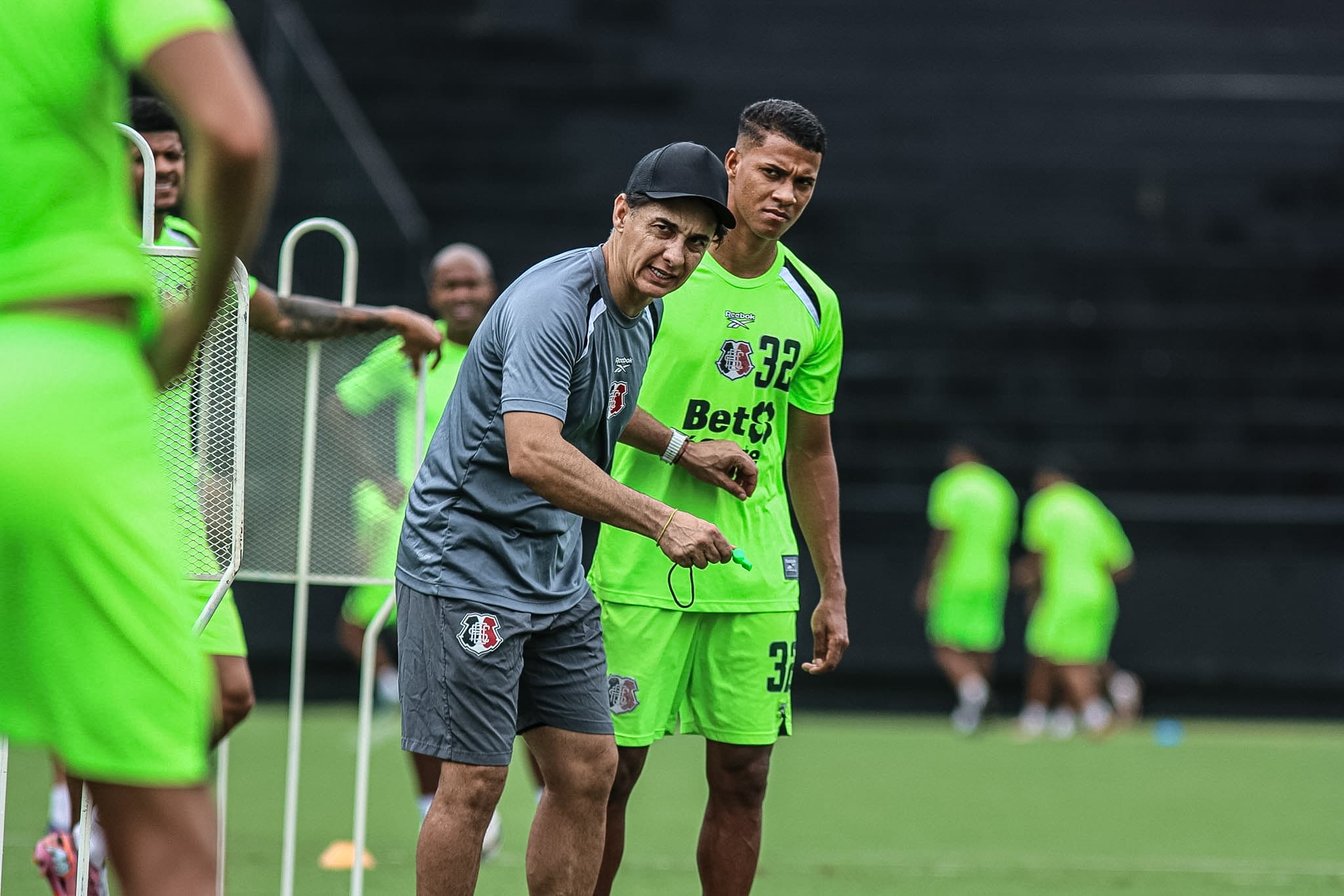 Santa Cruz se reapresenta visando o duelo contra o Figueirense