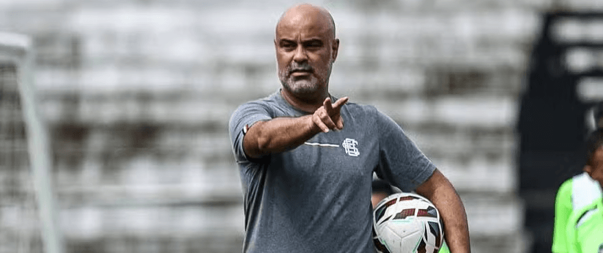 Com a garra do Mais Querido! Cristian de Souza é apresentado ao Santa com o desafio de o colocar no topo!