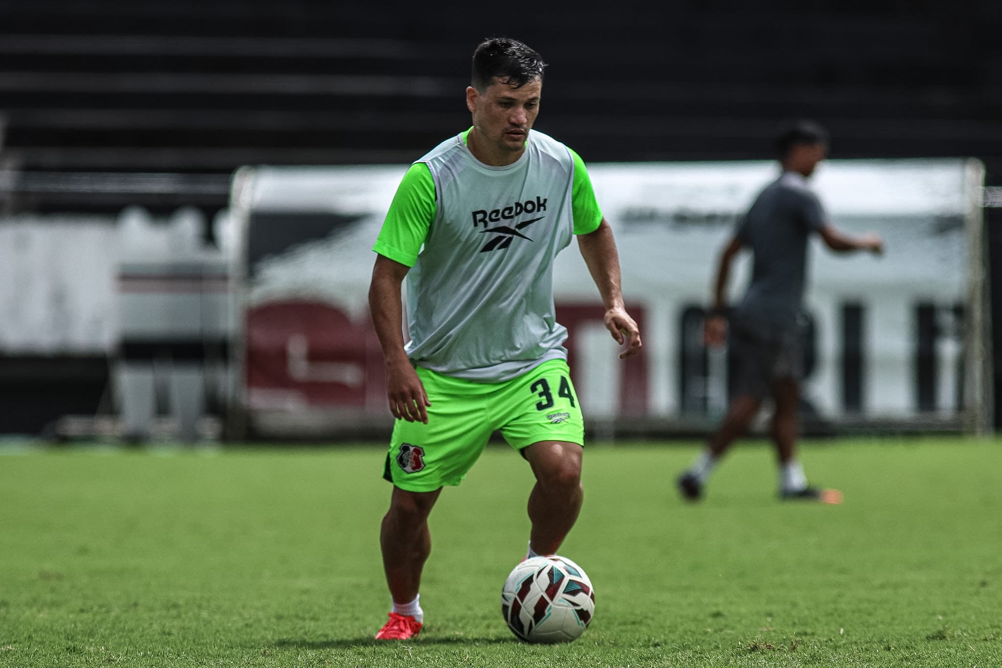 Elenco encerra preparativos para encarar o Figueirense