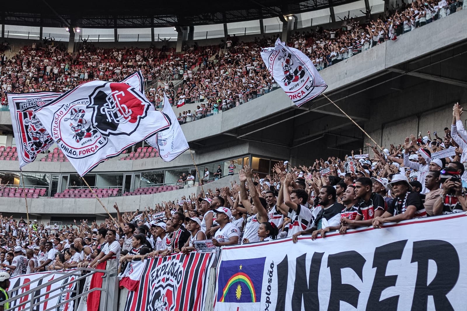 Mais uma vez, a Nação Coral fez a diferença.