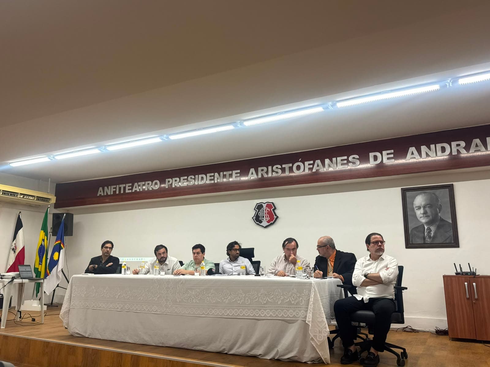 Conselho Deliberativo do Santa Cruz realiza uma reunião ordinária destinada à apresentação da prestação de contas referente aos exercícios de 2025 e 2026.