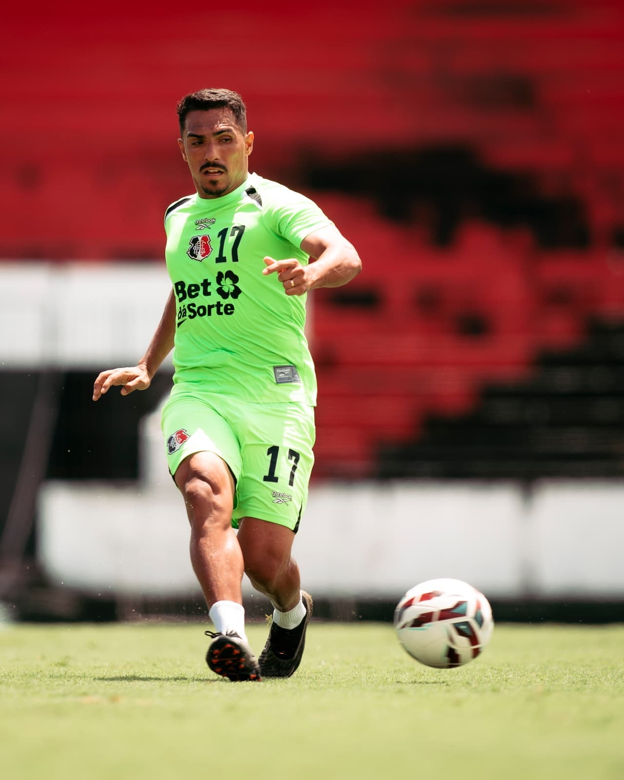 Santa Cruz finaliza semana de preparação para duelo contra o Maringá