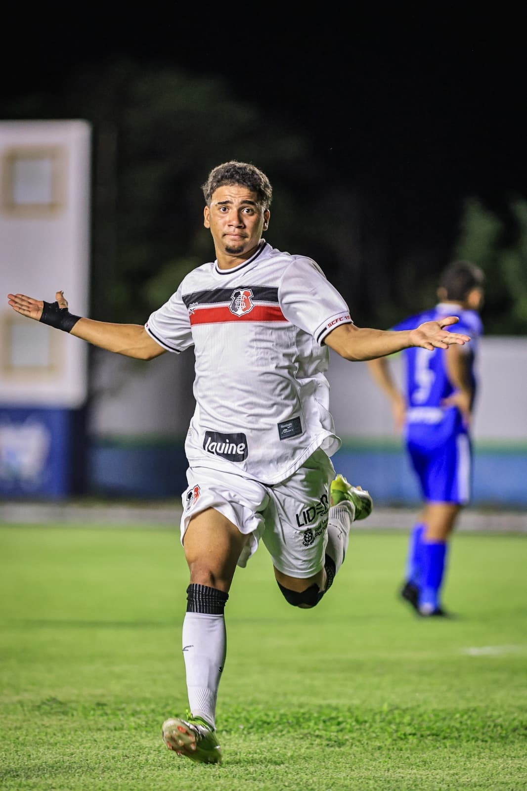 Santa Cruz goleia São Raimundo-RR e avança às quartas de final da Copa do Brasil Sub-20