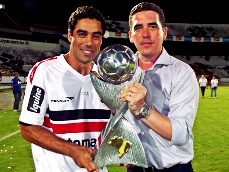 Férias: A 'caminho da roça', André Dias se mostra tranquilo quanto à renovação de contrato.