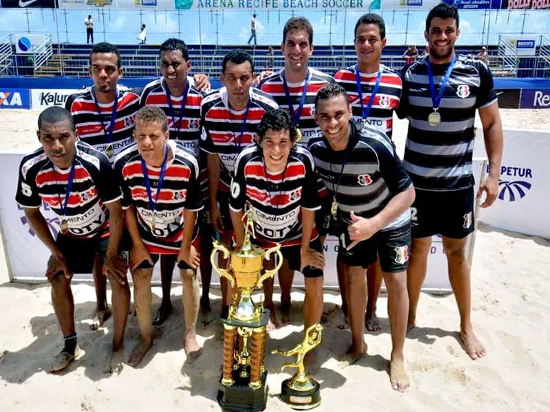 Santa Cruz derrota Sport Recife e é campeão de Beach Soccer.