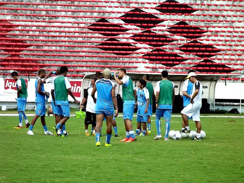 Mais treino físico na manhã desta sexta-feira (3).