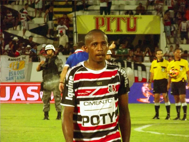 Debutando em Pernambucanos, Paulo César projeta um campeonato difícil.