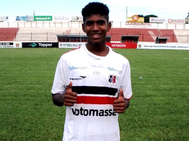 Santa Cruz vence Goiás/GO na estreia da Copa SP e assume liderança: 1x0