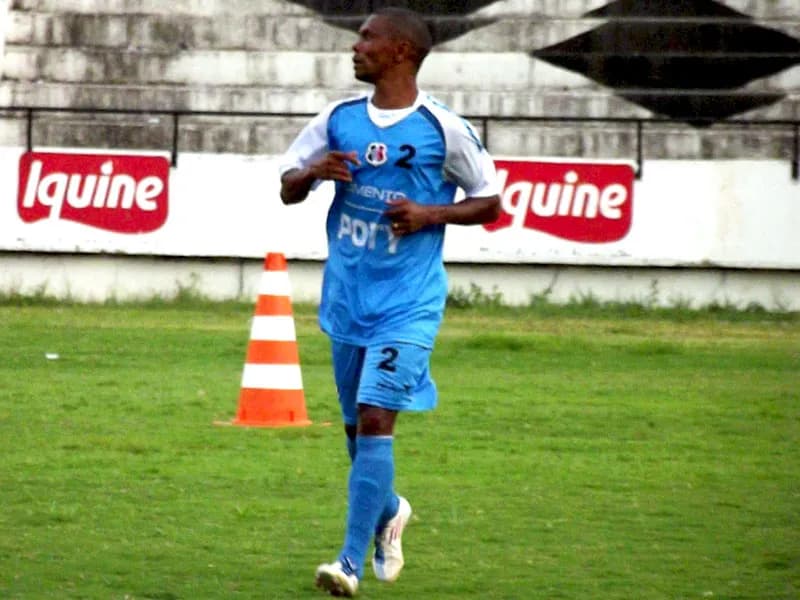 Oziel destaca importância de manutenção da base campeã brasileira.