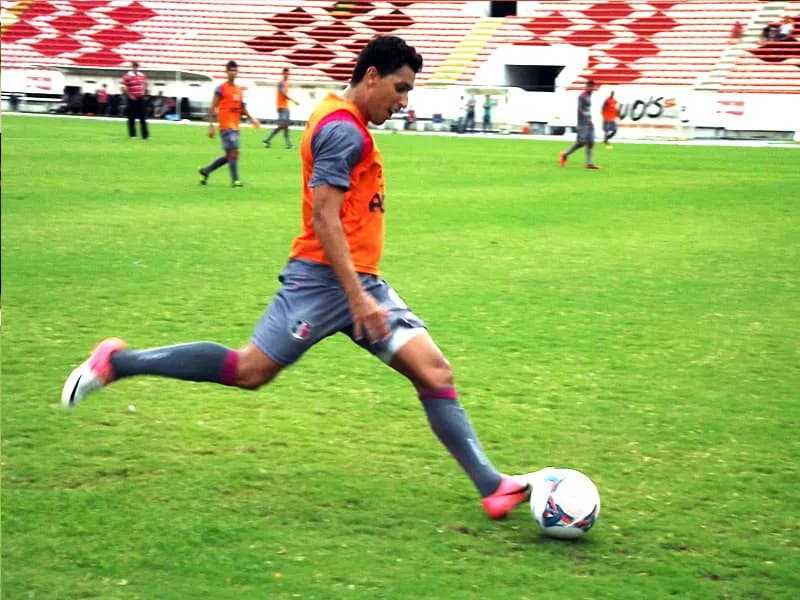 Marquinho vê equilíbrio de forças, entre Santa Cruz, Náutico e Sport Recife, no Estadual.