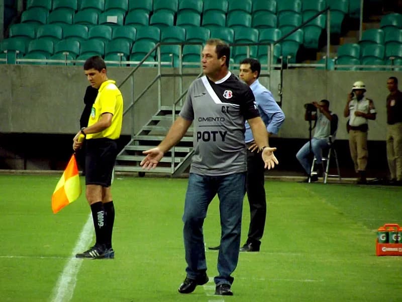 Empate, com boa postura time Coral, foi considerado justo pelo técnico Vica.