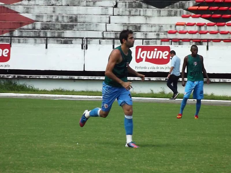 Renan Fonseca vê duelo com CSA/AL, no Rei Pelé, como divisor de águas.