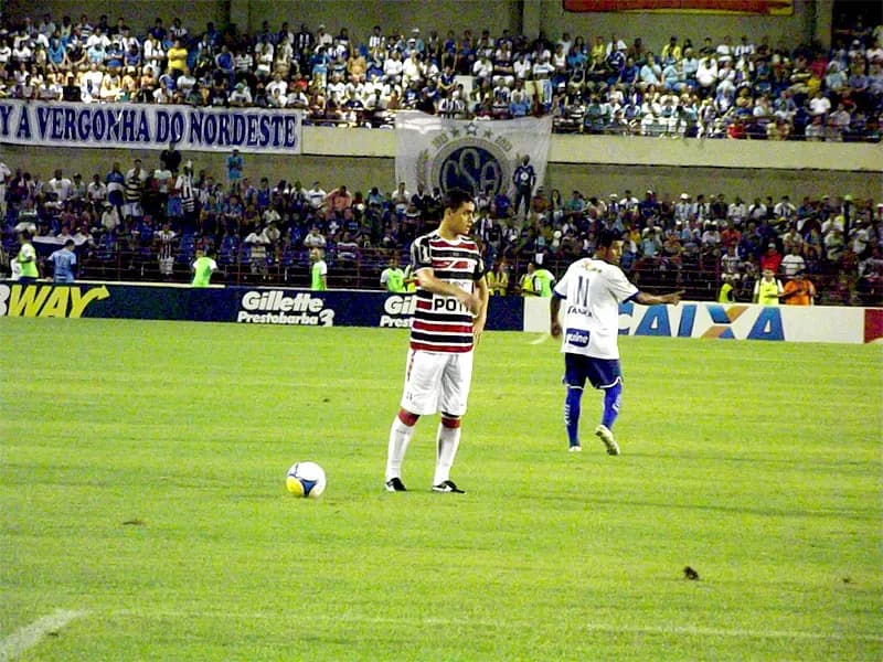 'Falta capricho nas finalizações', diz Raul.