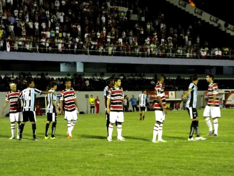 Santa Cruz perde do Porto (1x0) e deixa liderança do Estadual.