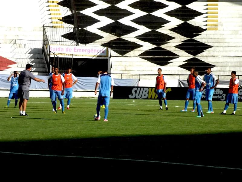 Santa Cruz muda time para encarar Guarany de Sobral-CE pela Copa do Nordeste.