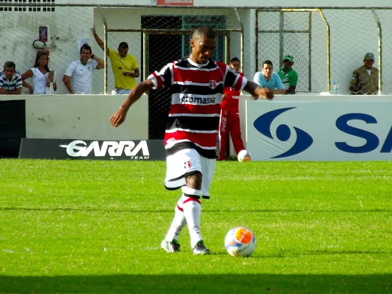 Oziel quer estender sequência de vitórias da Copa do Nordeste no Estadual.