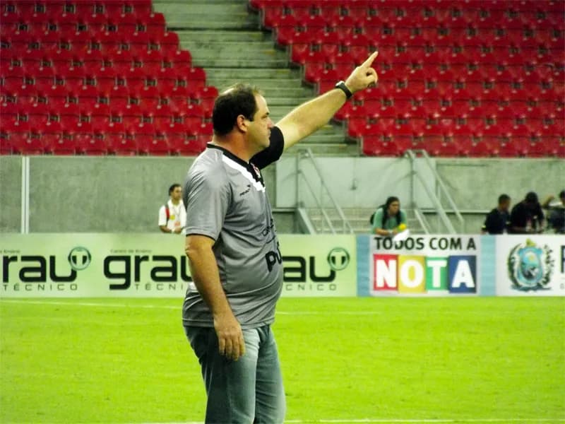Vica comemora goleada, mais um dia pra treinar e ânimo renovado dos atletas pra decisão da quarta.