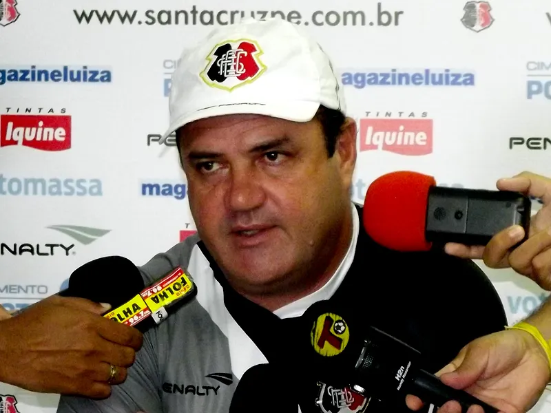 Vica quer um time equilibrado em busca da classificação.