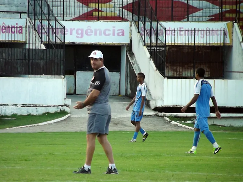 "Vitória é o que vai mudar o ambiente no Arruda", diz Vica.