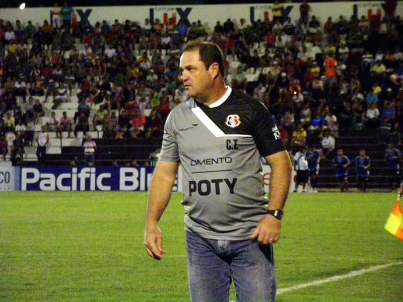 Vica ficou satisfeito com resultado de estreia na Copa do Brasil.