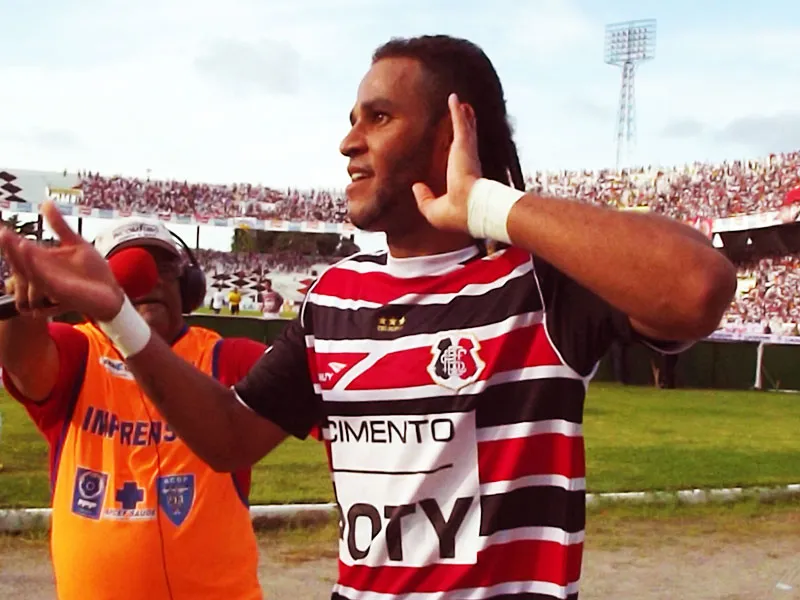DM9, o 'Bento XXX', chega aos 30 gols em 40 jogos oficiais.