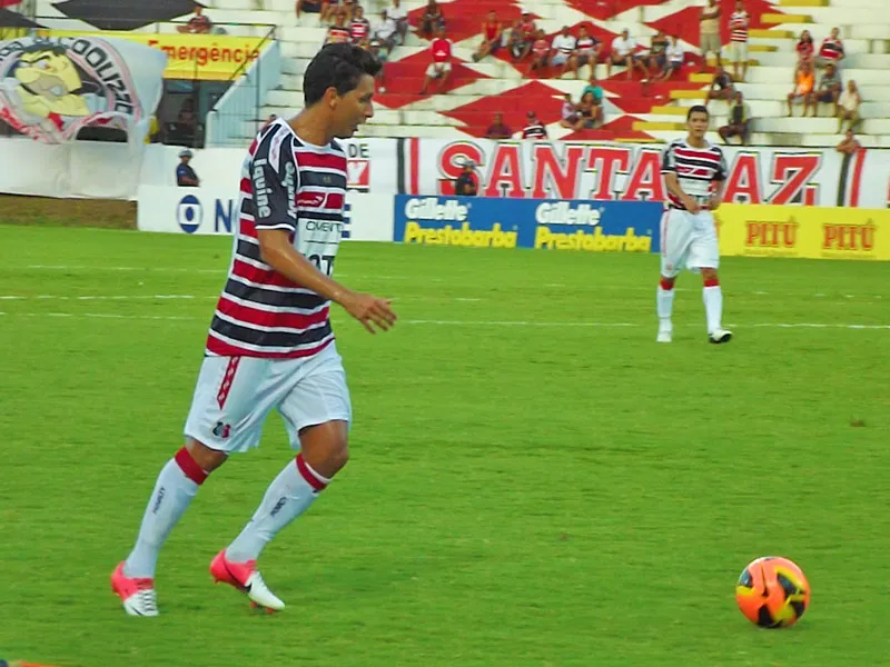 Marquinho prevê jogo difícil contra o Salgueiro, mas quer mais três pontos.