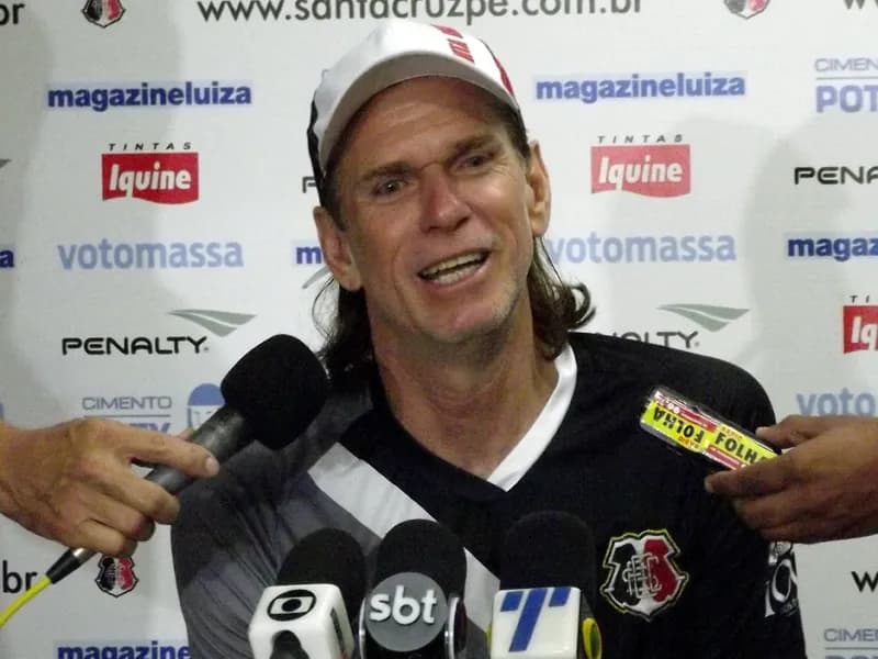 Aliviado e contando com apoio da torcida, Sérgio Guedes espera dar sequência.