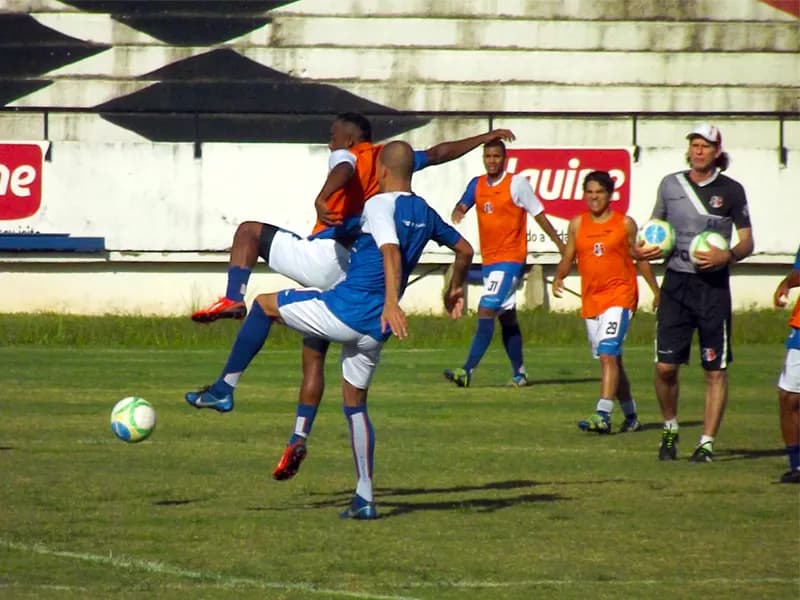 Elenco Coral fez treino técnico, antes de assistir Brasil x México.