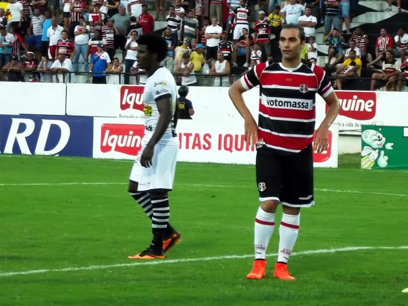 Mesmo reencontrando as redes, LG9 divide derrotas com o grupo.