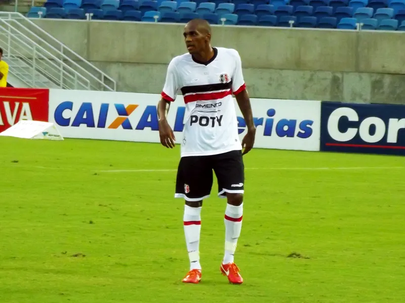 Zagueiro Marllon e a estreia:"Importante vencer, e sem tomar gol."
