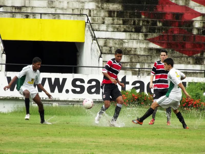 #100Anos: Consulados Corais disputarão 1º Torneio de Futebol Sub-17.