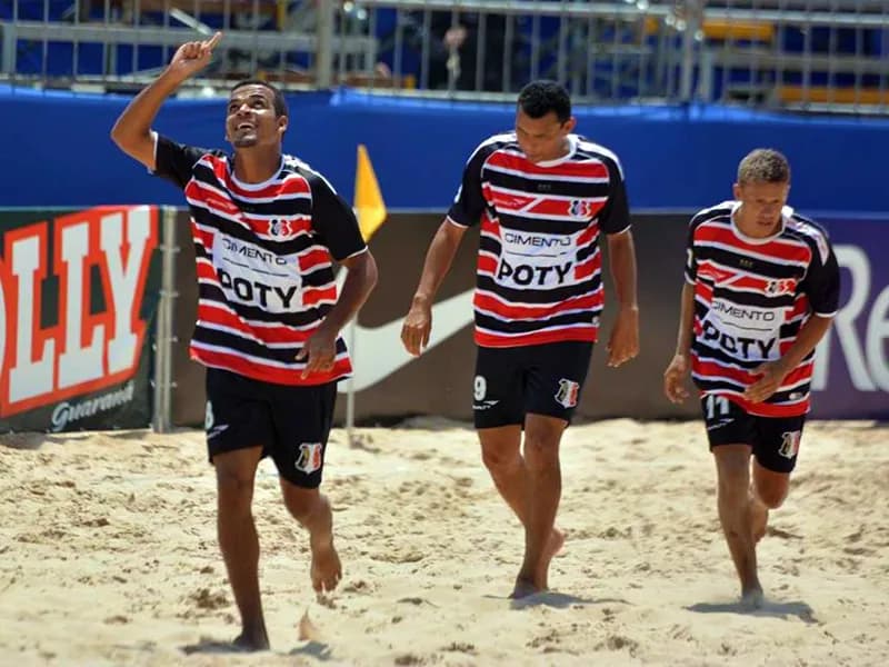 Futebol de areia Coral disputará Circuito Brasileiro em São Luís/MA.