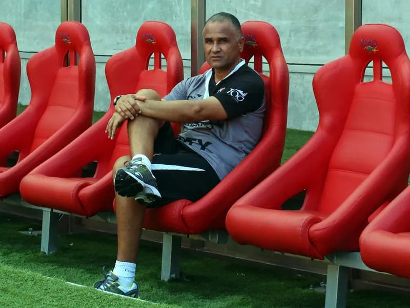 Canindé mantém time e espera Arena com "cara" de Arruda.