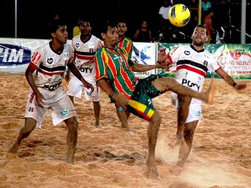 Santa Cruz está na Final do Brasileiro de Futebol de Areia em São Luís/MA.