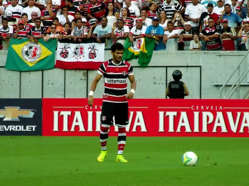 Tony só vê rodada benéfica, vencendo o Ceará.