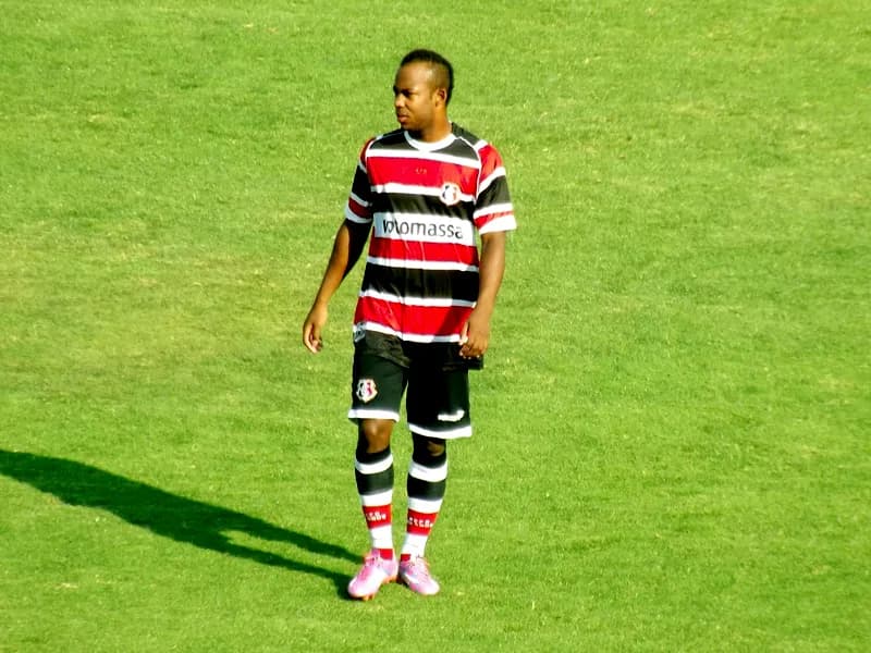 Meia Wescley predisposto para possível nova função no clássico.