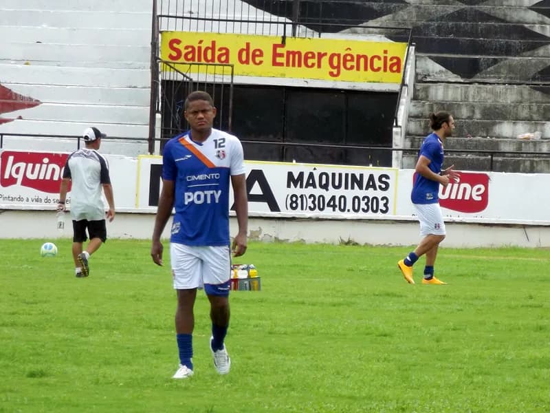 Depois de recreativo, atletas aguardam viagem para Goiânia/GO.