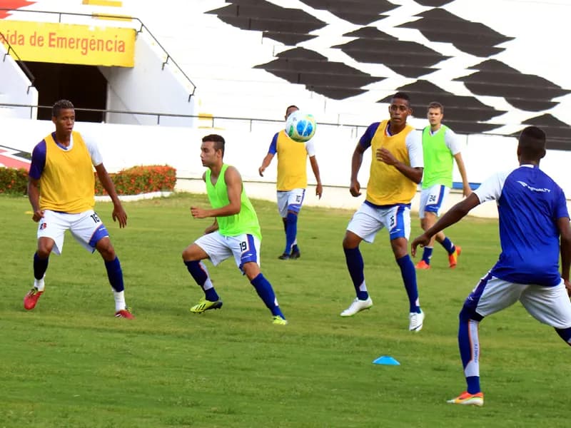 Físico-técnico, apresentação e “caras novas”.