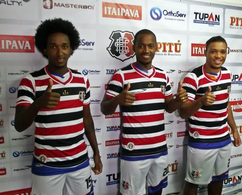 Apresentados: Guilherme Biteco, Emerson Santos e Nathan.