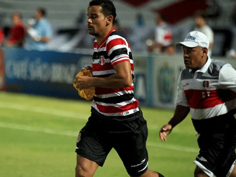 Após semana "cheia", Bruno Mineiro está pronto para começar jogando.