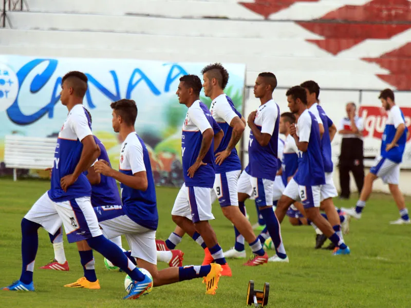 De portões fechados, Santa Cruz encerra preparativos para o clássico.