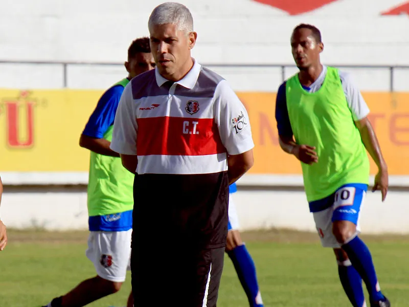 Ricardinho destaca alto índice de finalizações do Santa