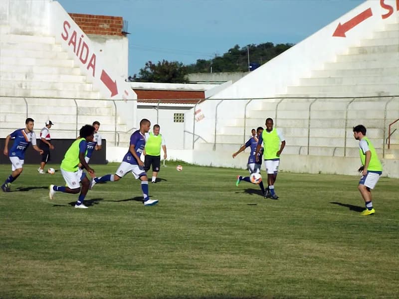 Em Salgueiro, equipe coral treina no Cornélio de Barros