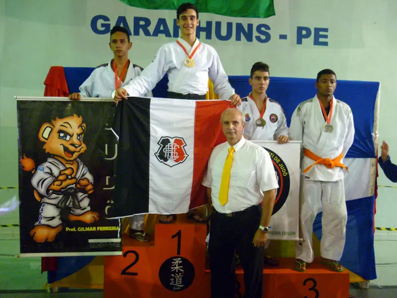 Judô Coral faz bonito na Copa Santa Sofia