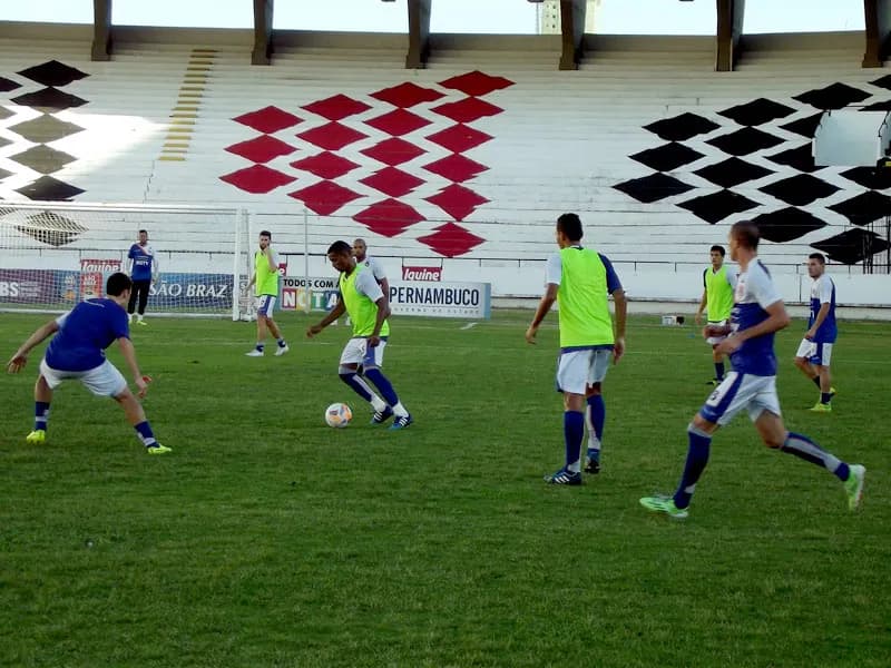 Semifinal: Elenco inicia semana de treinos para jogo da volta